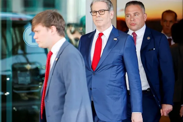 China, US officials meet in Seoul for trade talks ahead of leaders' summit