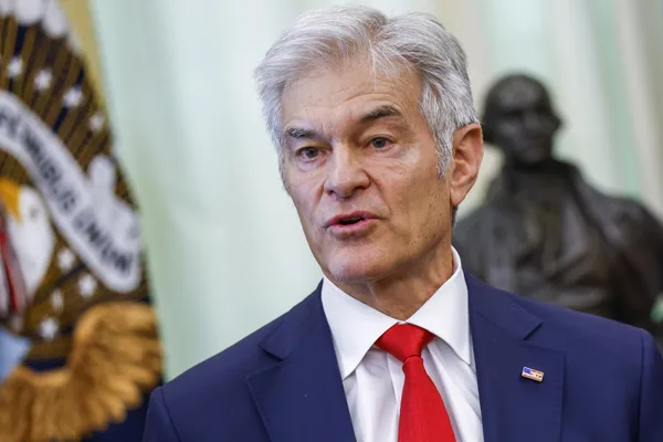 Trump admin eyes Medicare Advantage auto-enrollment, AI claim denials