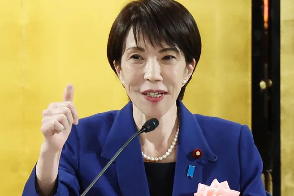 Japan, S. Korea Boost Ties Amid Supply Chain Fears
