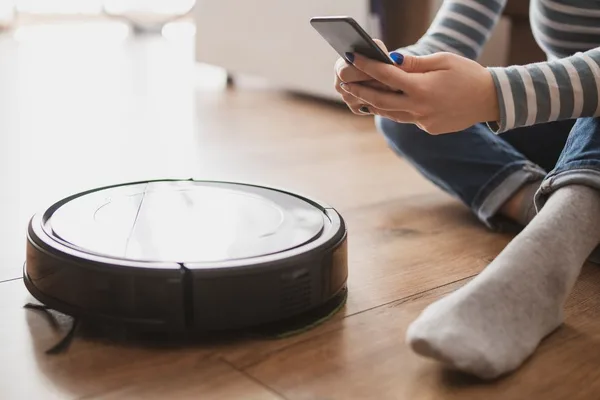 Open-source Oomwoo robot vacuum can be 3D printed and run offline