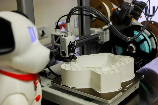AI revolutionizes 3D printing, enabling intuitive creation and ecosystem development