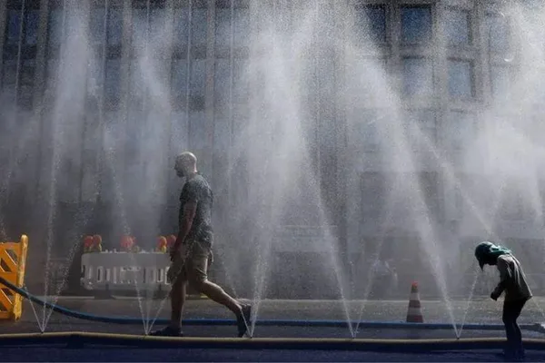 Valigia Blu Newsletter Tackles Extreme Heat, Trump, and Putin