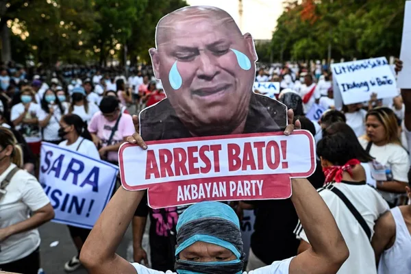 Philippine lawyers back ICC warrant for senator in drug war probe