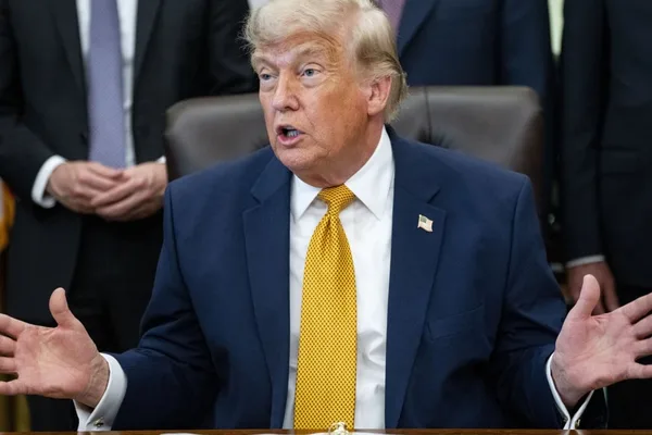 Trump threatens action if Iran violates deal, disputes food purchase terms
