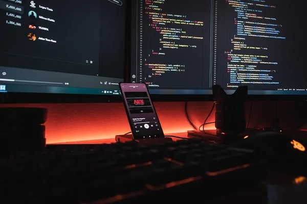 Kiro vs. Claude: Choosing the Right AI Tool for 2026