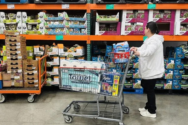 US finalizes $35.5B refund for illegal Trump tariffs
