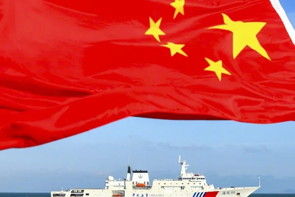 在中国与日菲举行会谈之际，中国部署最大巡逻舰靠近台湾