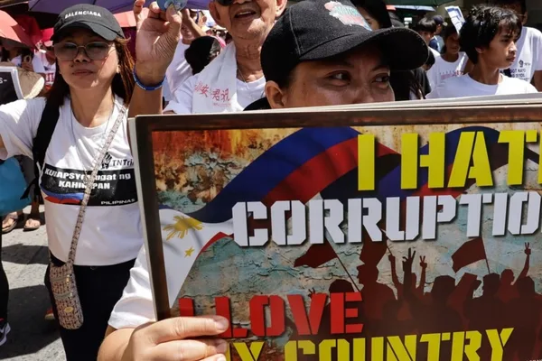 Philippines approves record wage hike amid soaring costs
