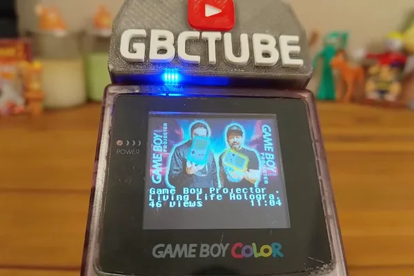 使用新的 GBCTube 应用在 Game Boy Color 上观看 YouTube