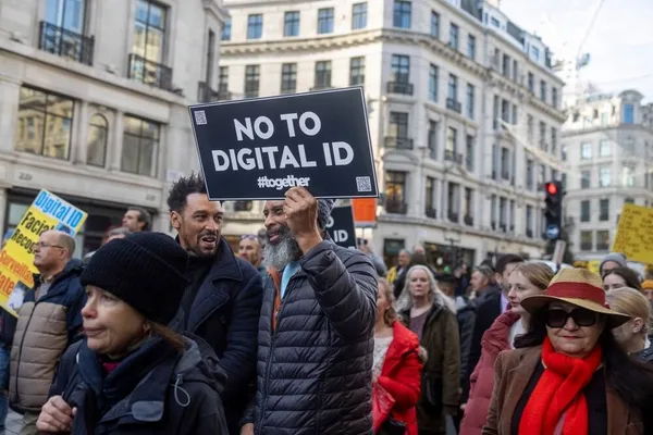 UK gov pays public £550 to discuss Digital ID – then bans journalists from the room