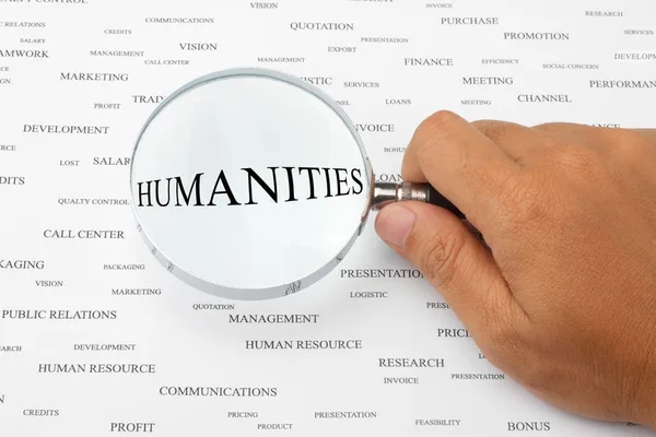 STEM evolves to STHEAM, emphasizing humanities for societal challenges