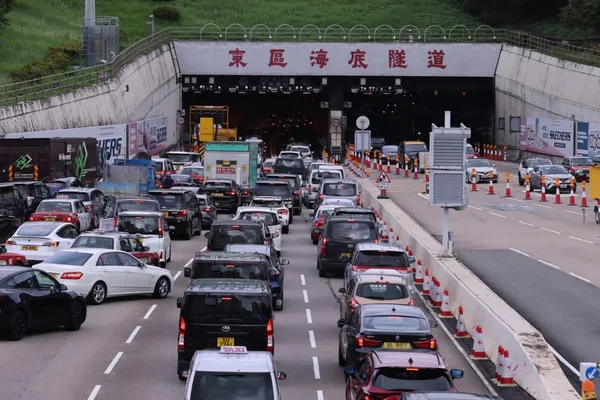 Hong Kong may adjust tunnel tolls amid rising traffic volumes