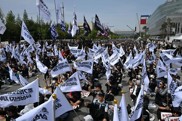 Samsung union talks collapse, 18-day chip factory strike looms