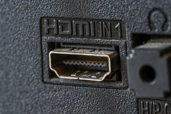 HDMI ARC and eARC simplify TV audio connections