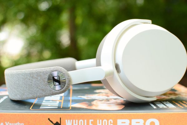 Sennheiser Momentum 5 Wireless 耳机发布，音质和主动降噪功能得到提升
