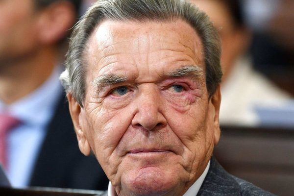 EU ministers reject Putin's proposal for Gerhard Schroeder in security talks