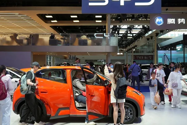 US blocks Chinese auto tech transfer despite potential benefits · 1 source tracked