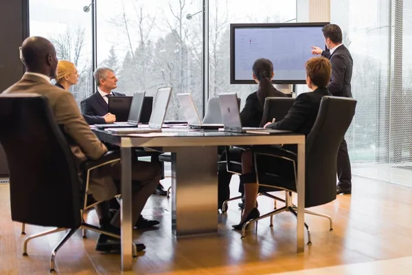FTC proposes AI bias disclosure policy for LLM developers