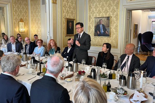 Hong Kong seeks tech and life sciences partnerships with Swedish universities