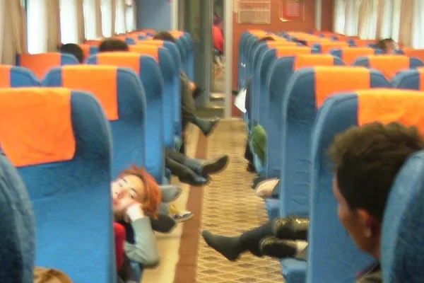 World's highest railway, Qinghai-Tibet line, began operations in 2006