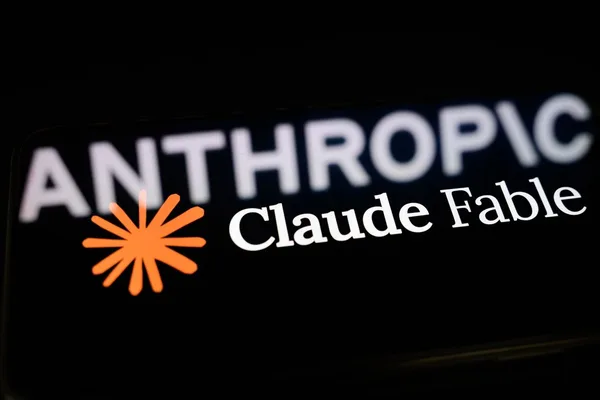 美国解除对 Anthropic 的 Fable 5 和 Mythos 5 AI 模型的出口管制