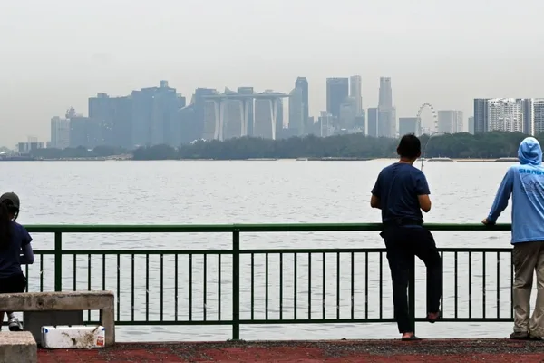 Singapore graduates take jobs at half pay amid AI impact on entry-level roles