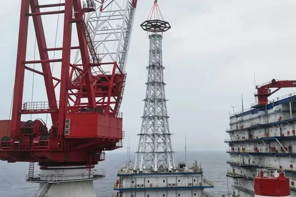 China builds record 100m observation tower in South China Sea