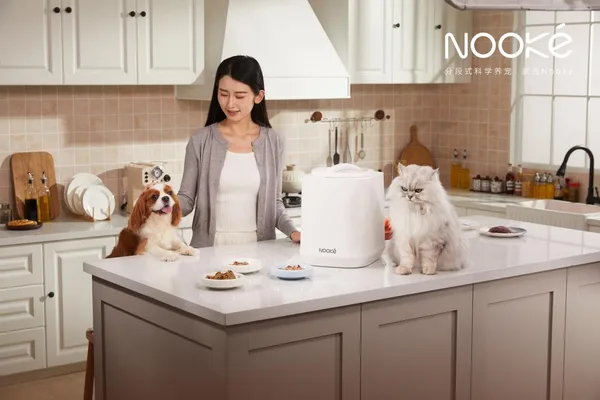 Pet Tech Firm Chonaiyoujia Merges AI Hardware with Functional Foods