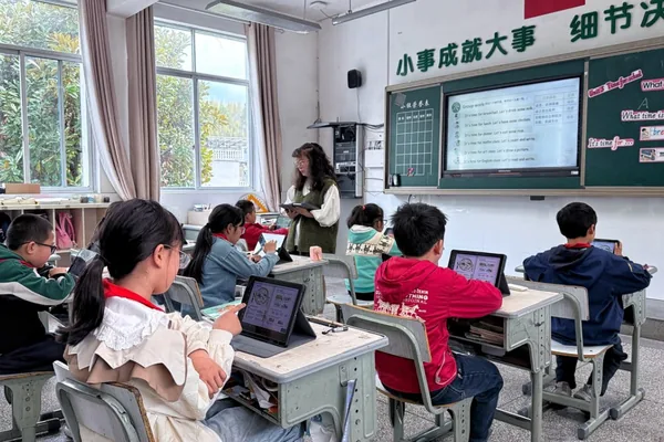 专家警告：中国人工智能发展恐加剧财富差距