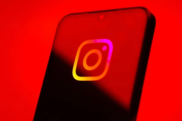Instagram算法将惩罚非原创照片和轮播帖子