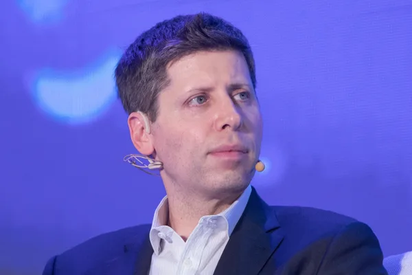 OpenAI 在政府授权的预览下推出 GPT-5.6，理由是安全担忧