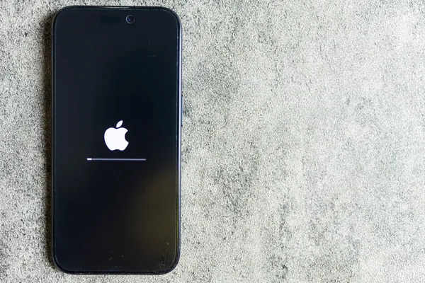 Apple's Hide My Email feature has a year-old vulnerability