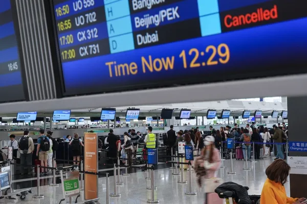 Hong Kong flights see minimal cancellations despite Middle East conflict