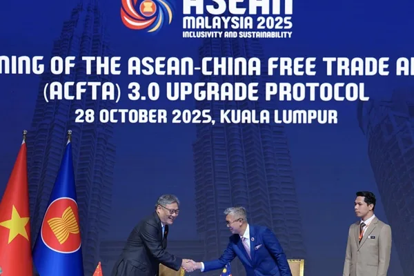 China-ASEAN ties deepen beyond geopolitics via trade, tech, and culture