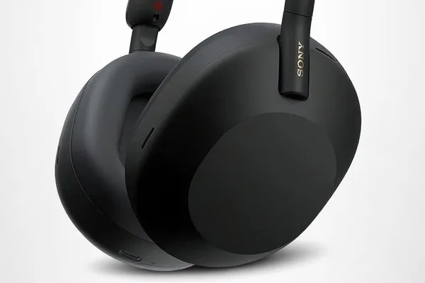 Sony WH-1000XM5 headphones drop to $198 at Amazon