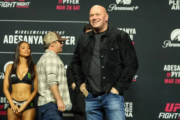 Conor McGregor to headline UFC 329 against Max Holloway