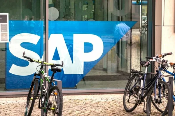 SAP user group criticizes ERP API policy, citing uncertainty for AI adoption